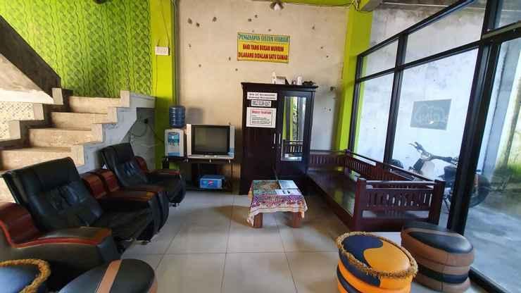 Oyo 3830 Dfarys Gh Syariah Hotel Balikpapan  Exterior photo